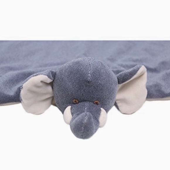 📌  2️⃣ for $20 📌    New Grey Baby Blanket w/ Elephant Attached Toy - Picture 3 of 5
